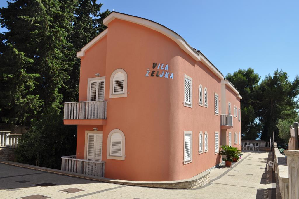 Apartments Sulekic Sveti Filip i Jakov Luaran gambar